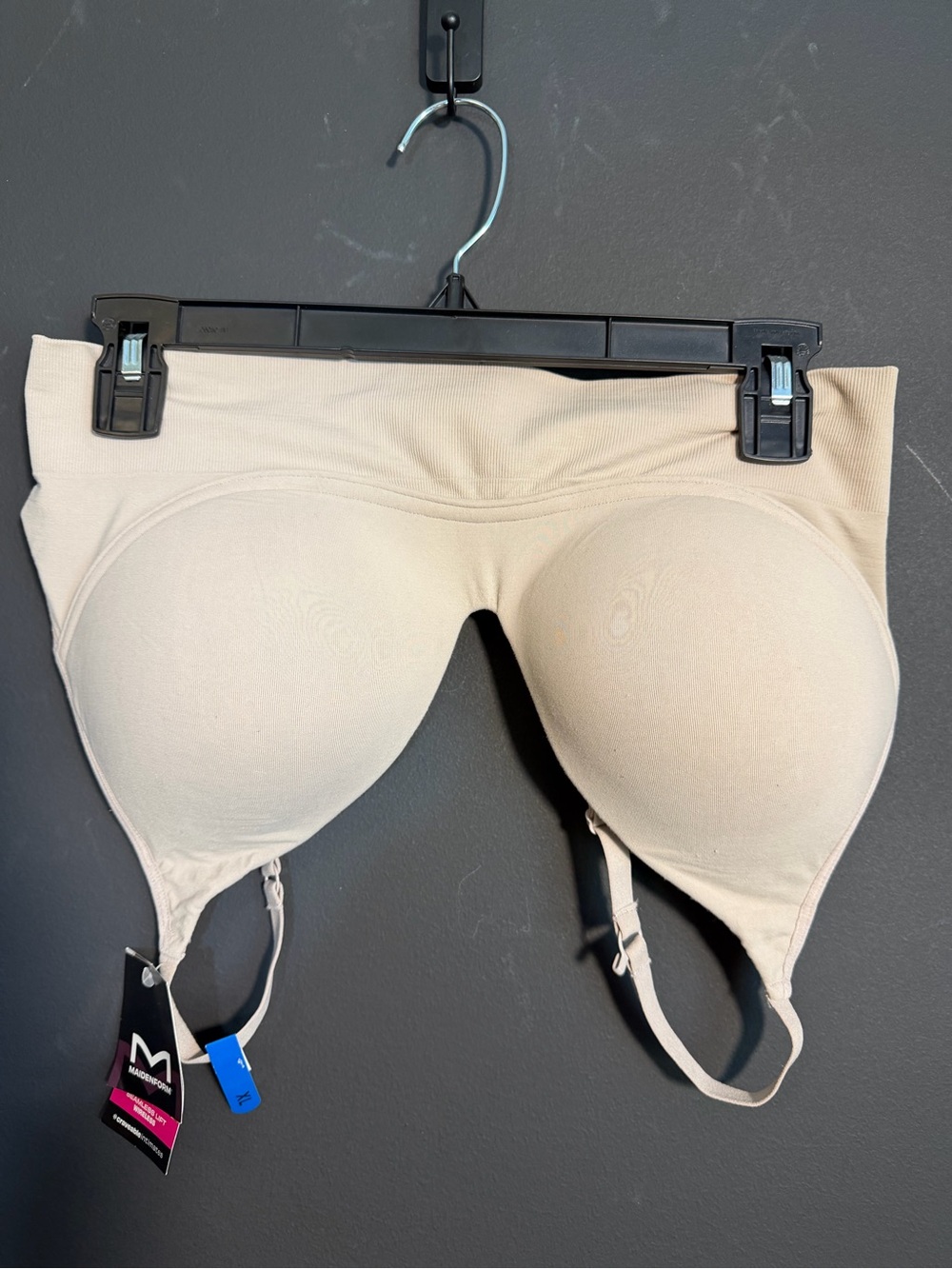 Maidenform Wireless Bra. Size XL